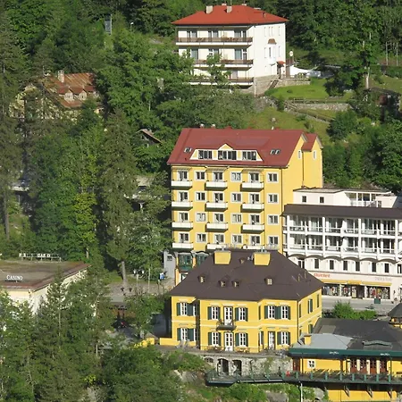 Near Lift Apartament